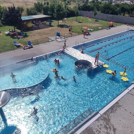 Apartman Viktorie Микулов Экстерьер фото